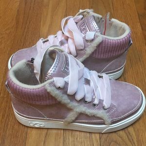 UGG Kids Sneaker Pink. Little Girl, Kids Sneaker